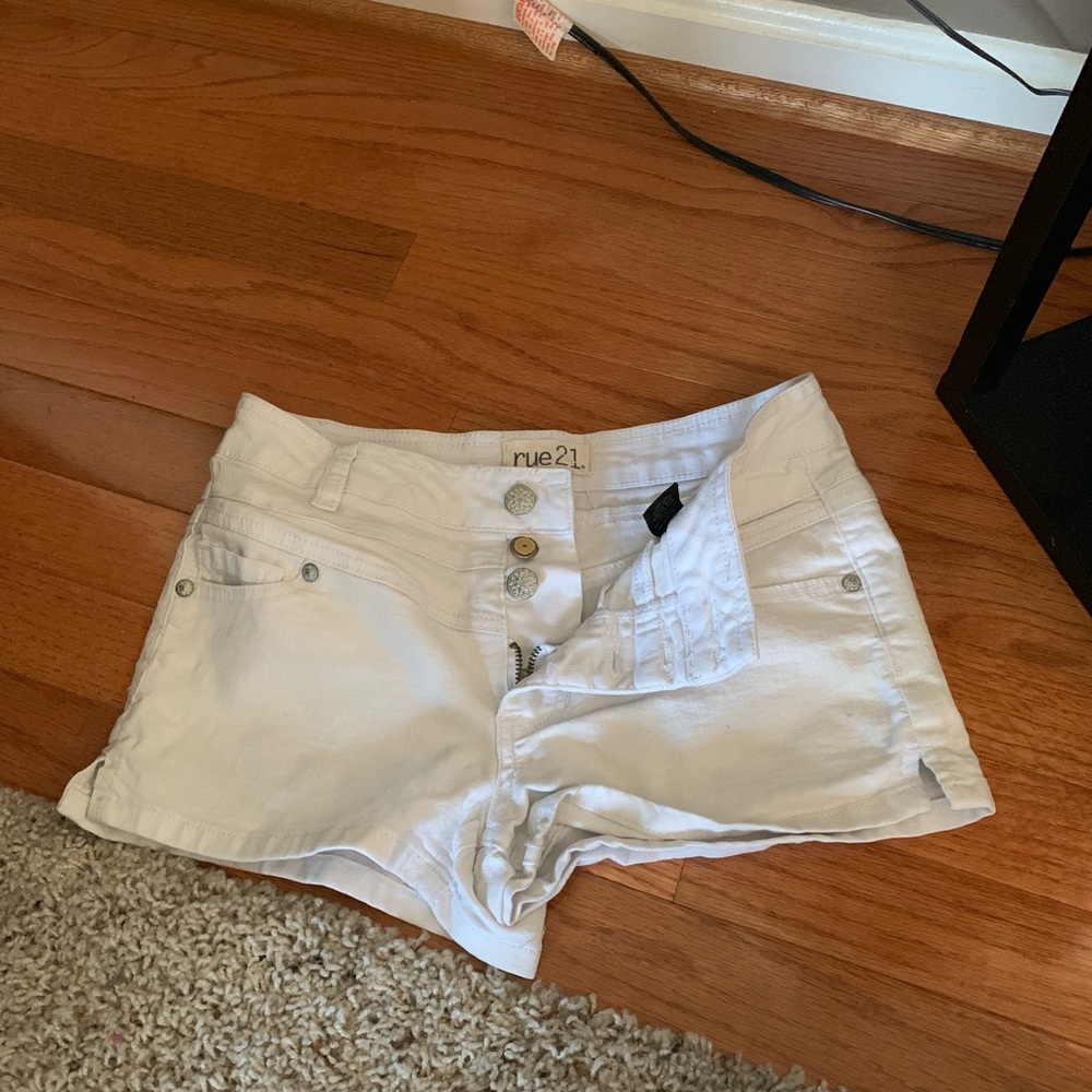 White Rue 21 Jean shorts